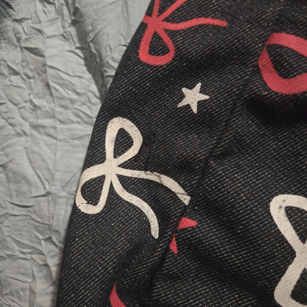 Denim Tote Bag with Red and White Bow Patterns NWT - Picture 12 of 12